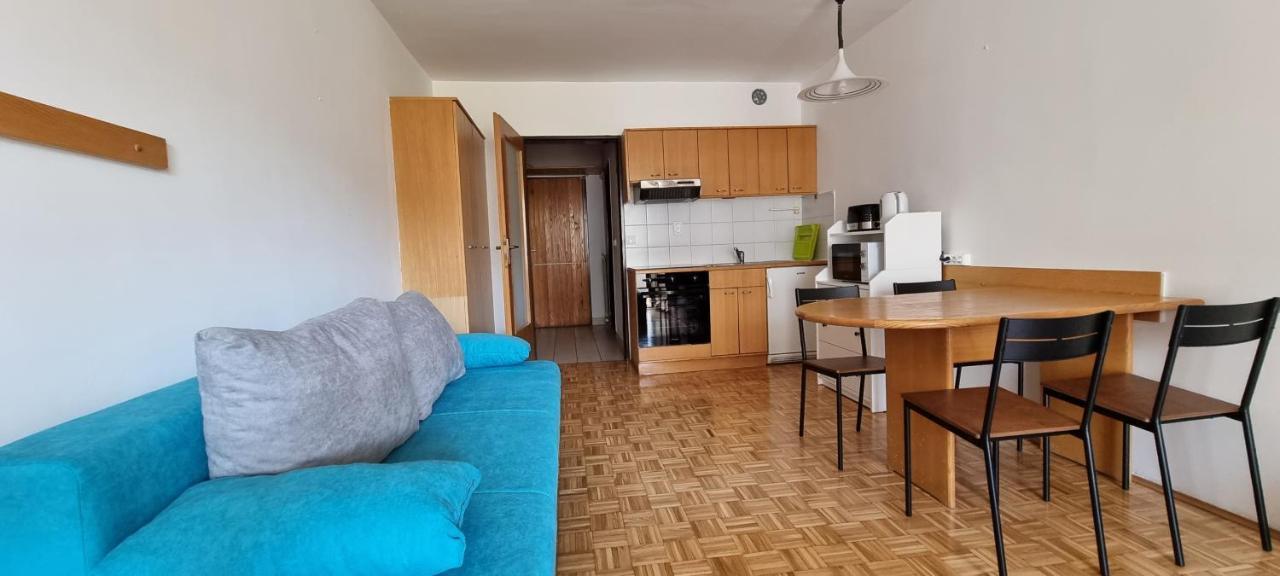 Apartma Luka With Private Parking Izola Exteriér fotografie