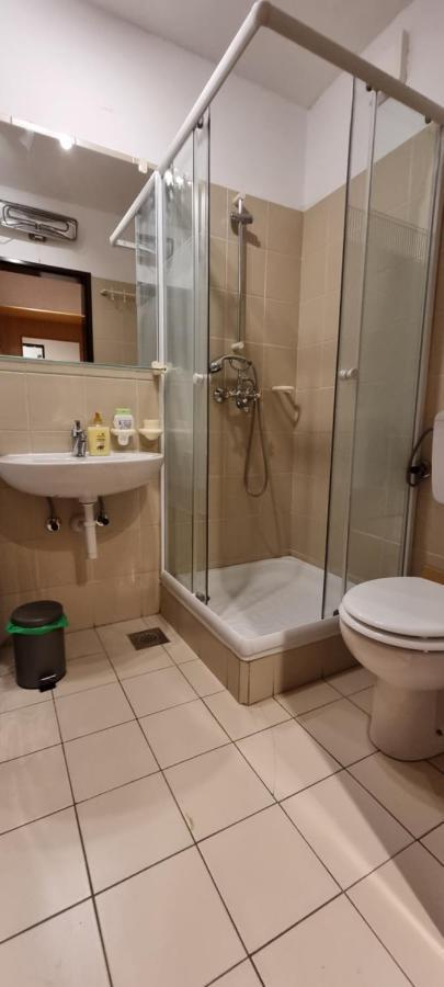 Apartma Luka With Private Parking Izola Exteriér fotografie