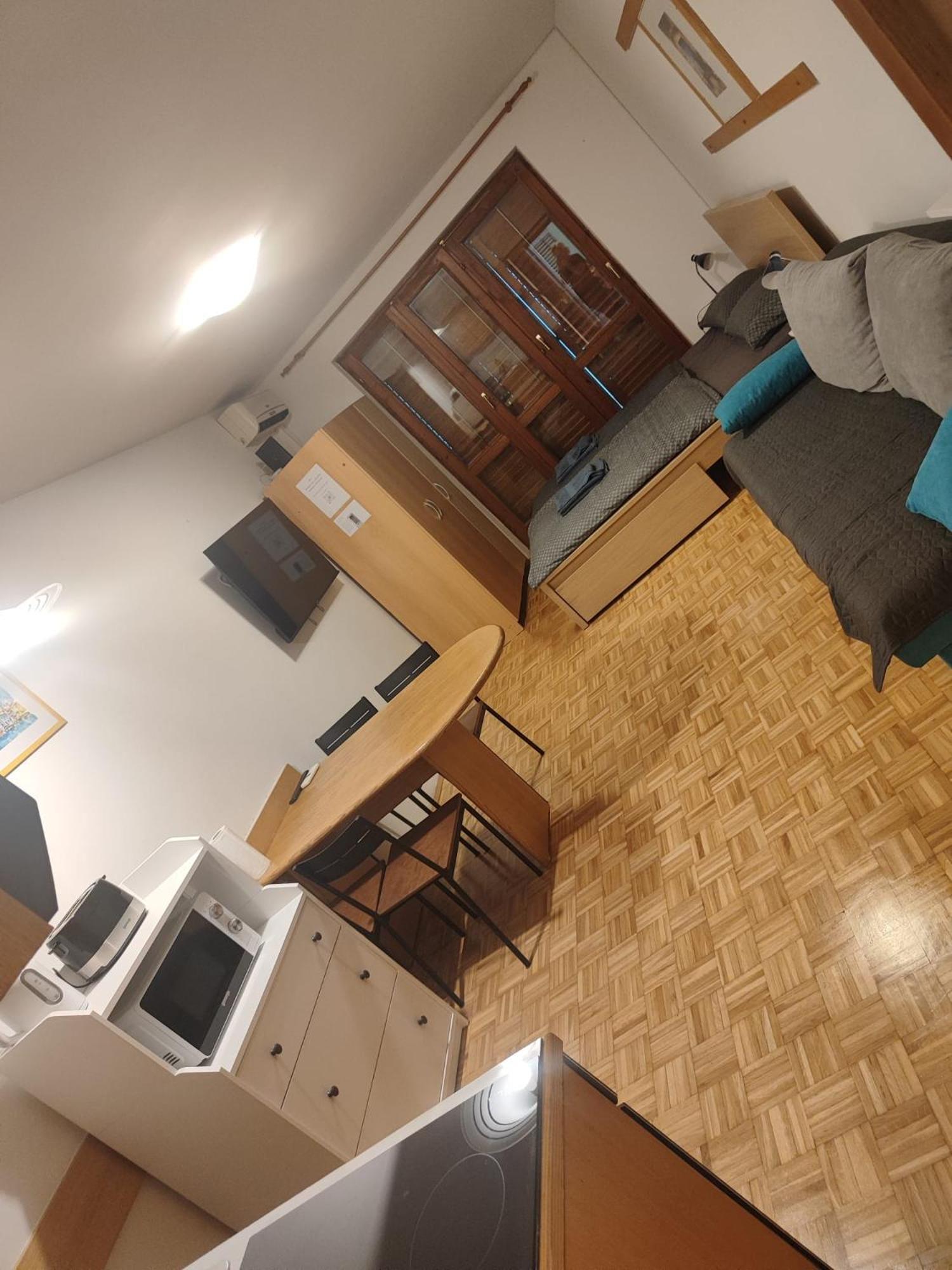 Apartma Luka With Private Parking Izola Exteriér fotografie